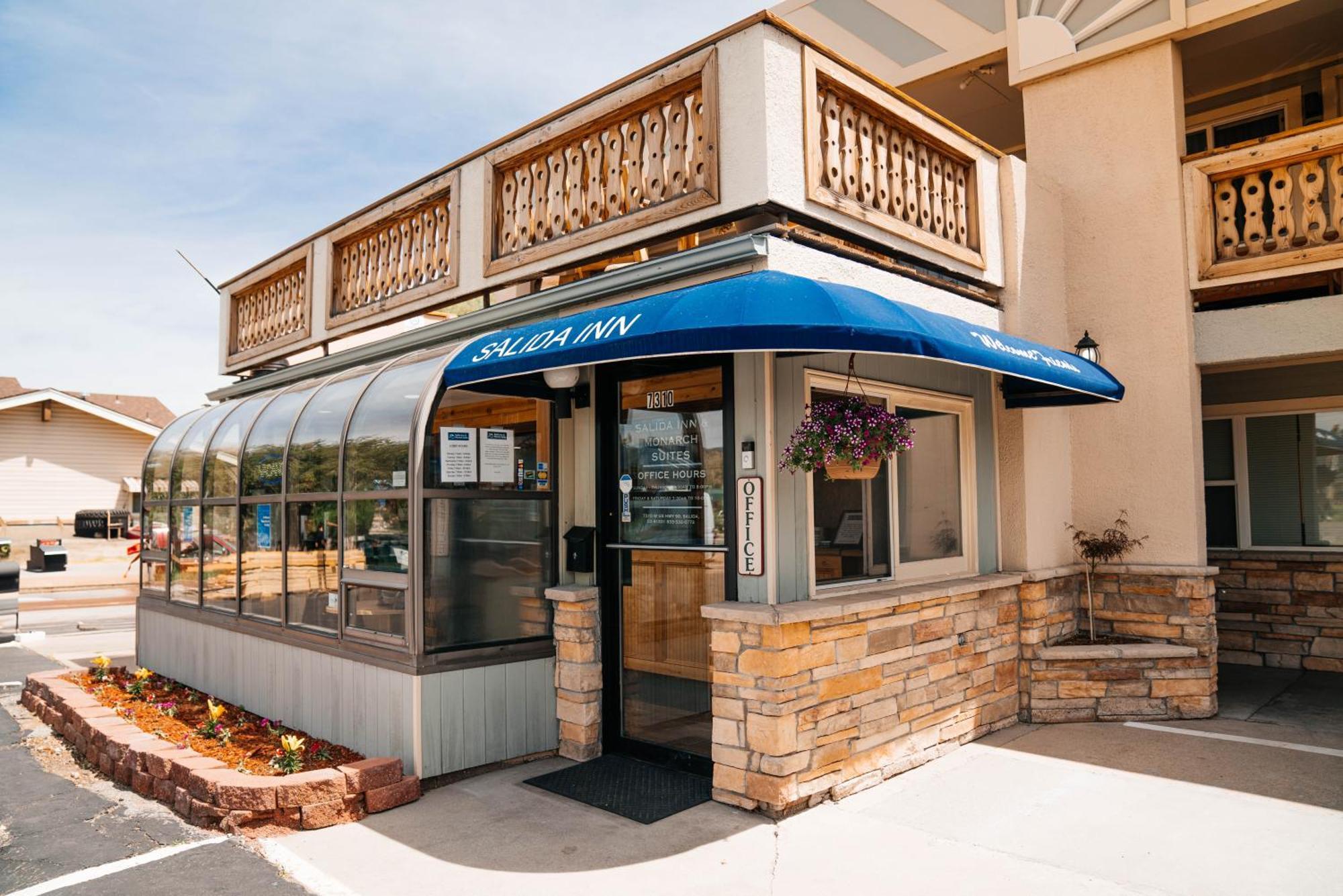 Salida Inn&Monarch Suites Exterior foto